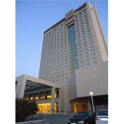 رزرو هتل آزادی تهران
