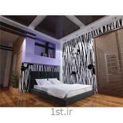 عکس طراحی ساختمانطراحی دکوراسیون داخلی اتاق خواب با رنگبندی سفید و سیاه و کفپوش قهوه ای