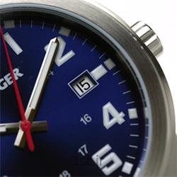 ساعت مچی بند استیل مردانه ونگر (Wenger) مدل ۷۲۹۰۸، ساخت سوئیس